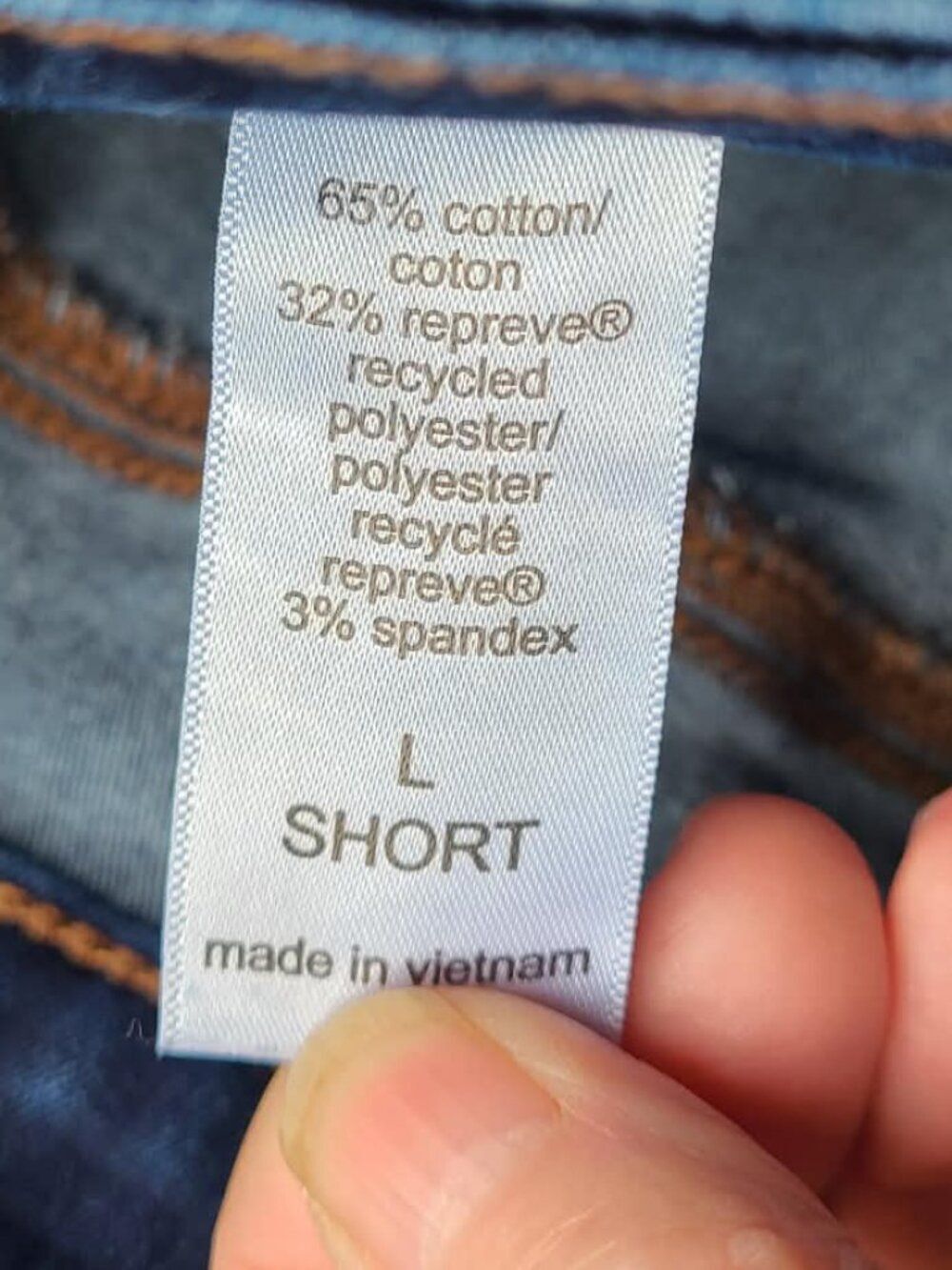 Maurices High Rise Button Fly Jeans size Large Short - Picture 4 of 9